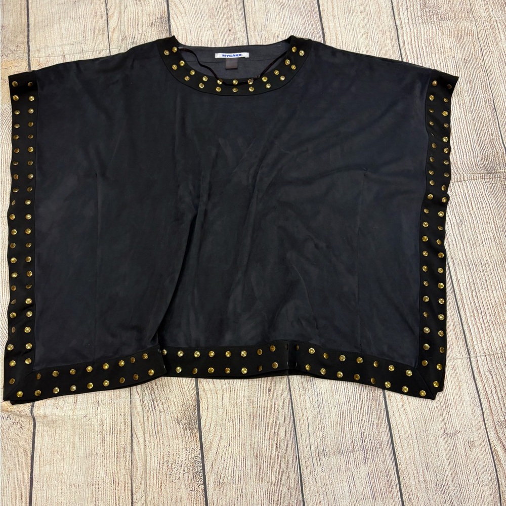 😍Elegant Black suede poncho with Gold Grommet Accents size Medium
